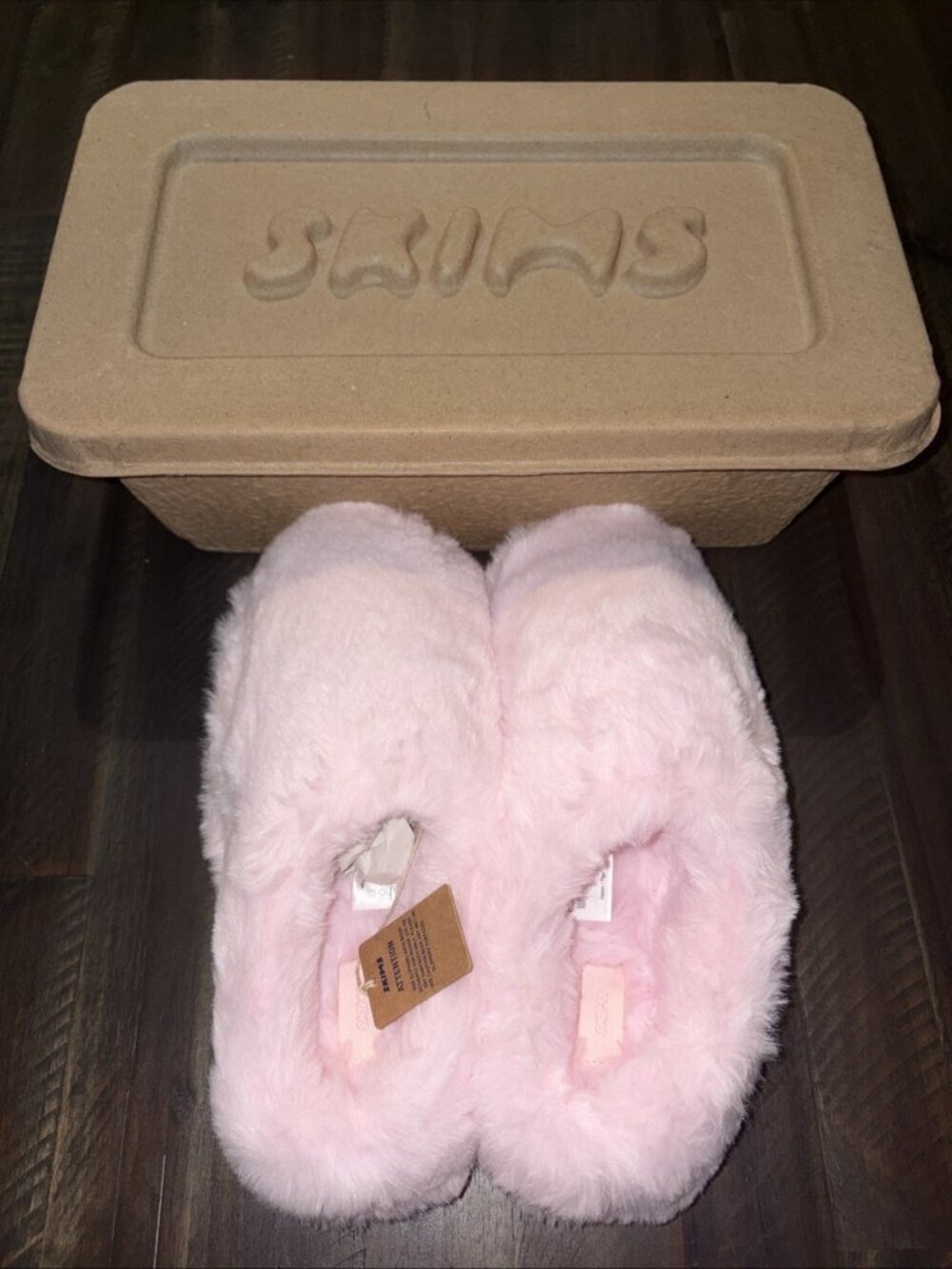 SKIMS Faux Fur Slipper Cherry Blossom Size 6.5 EU 37 NWT Pink Slippers Kardasian